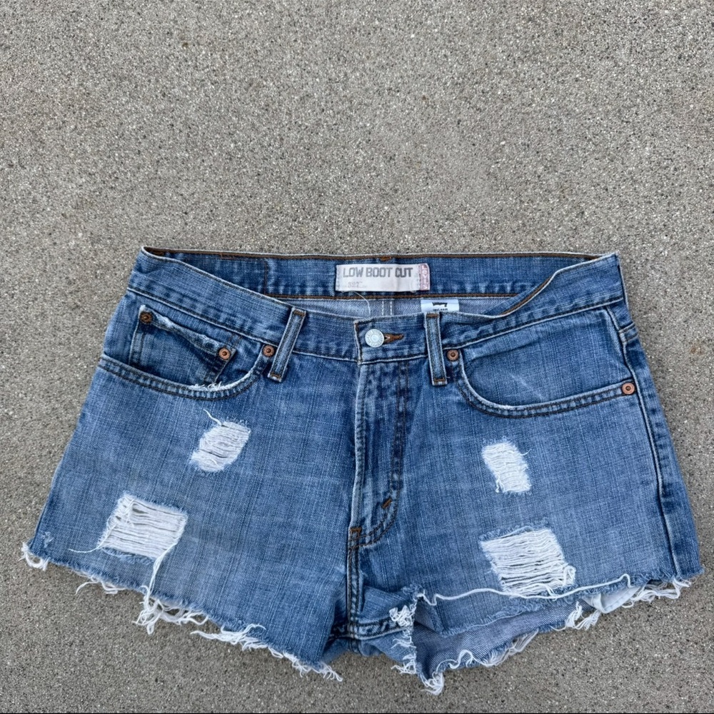 Levi’s 527 jeans 100% cotton cut off shorts size 32 preloved summer festival